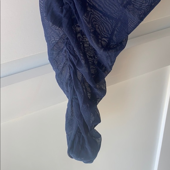 Adam Jacobs Tunic - Picture 5 of 10